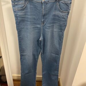 Women’s Light Blue Extra High Rise Jeans